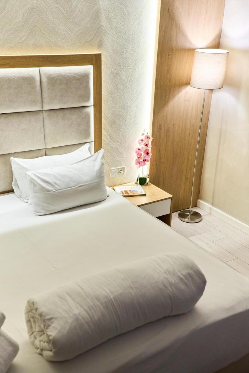 Edem Hotel Turkistan Kültér fotó